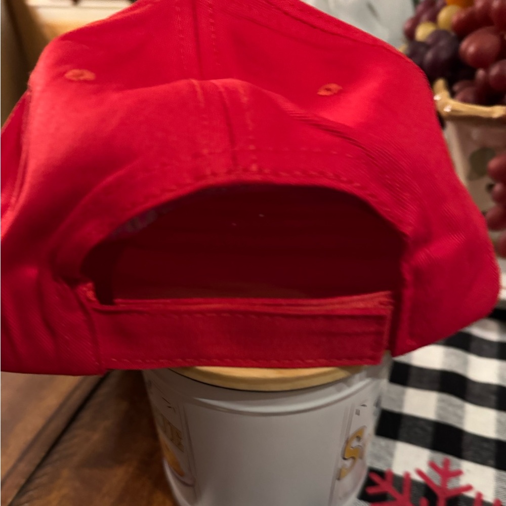 Trump Red Hat - Picture 2 of 3